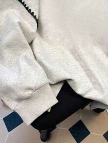 Resyla 女士卫衣/爱心印花/刺绣/休闲简约时尚卫衣/时尚上衣/趣味卫衣/宽松圆领长袖卫衣，适合秋冬季节/女士春季套头衫，女士蕾丝撞色卫衣，长袖上衣，返校秋冬卫衣 - 灰色 - 查看 4