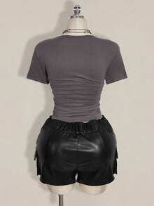 SHEIN ICON 大码V领蕾丝拼接腰部褶皱修身针织T恤，性感春夏T恤，婚礼宾客上衣 - 深灰色 - 查看 2