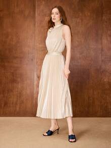 MOTF PREMIUM WOMEN BEARD DETAIL SQUARE TOE HEELED SANDALS - Navy Blue - View 10