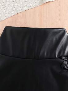 Tween Girls Ribbed Long Sleeve Top Paired With Bow Decor Slit Hem Black PU Leather Skirt, Autumn/Winter T-Shirt Set - Black - View 6