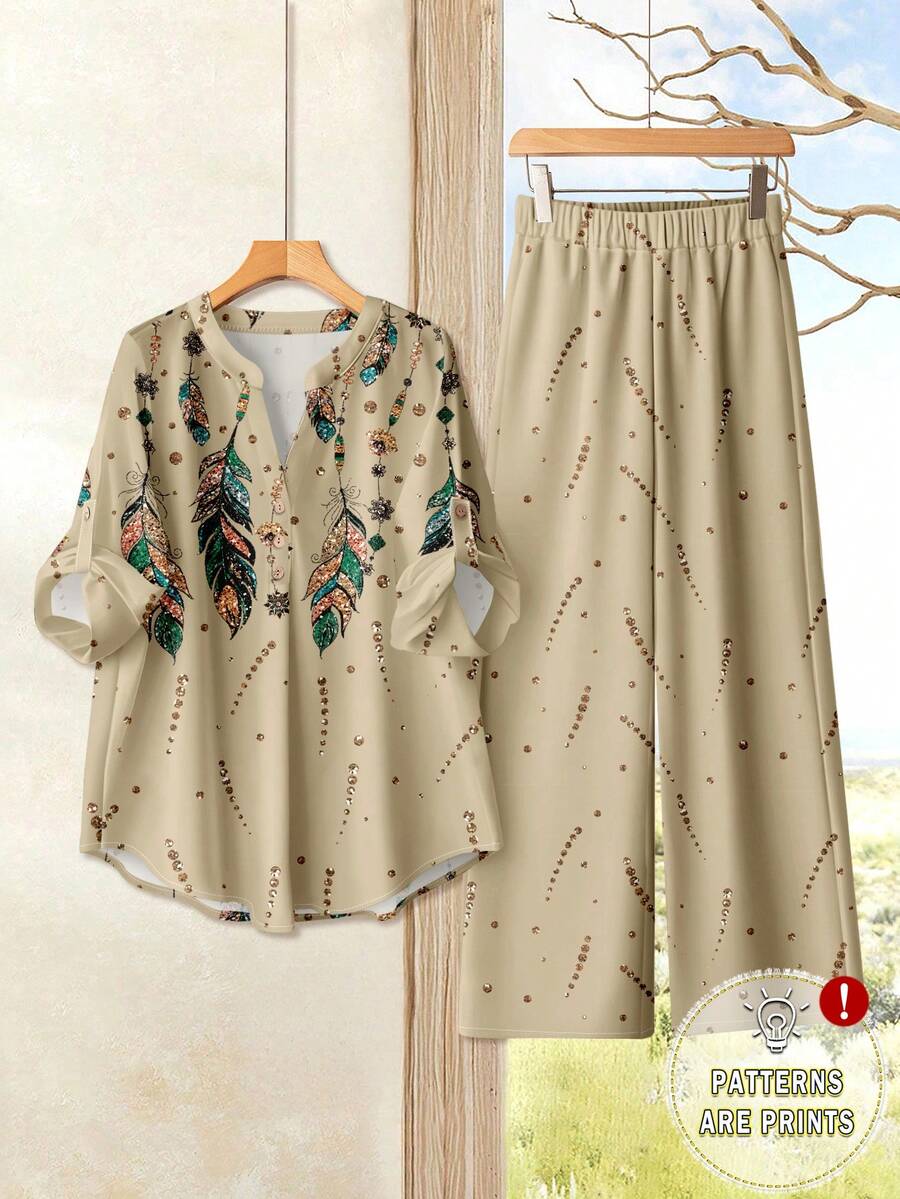 EMERY ROSE Conjunto de 2 piezas de blusa de cuello en V con estampado de plumas doradas y pantalones con cintura elástica estampada, talla grande - Multicolor - Ver 1