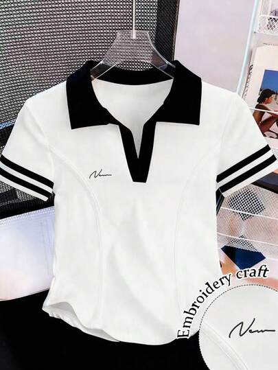 Resyla Plus Size Women Letter & Stripe Print Contrast Color Polo Collar Short Sleeve Casual T-Shirt