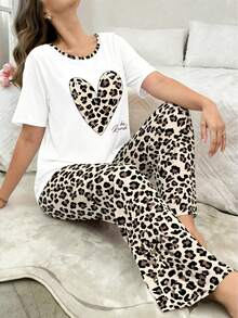 Estampado de leopardo de corazón marrón