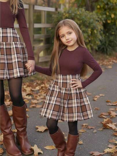 SHEIN Girls Casual Long Sleeve T-Shirt And Pleated Skirt Set, Black Ribbed Top And Brown Plaid Skirt, Suitable For Walking, Shopping, Travel And Outdoor Activities, Can Be Paired With Vest, Jacket, Coat