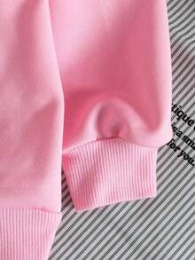 少女休闲趣味“67”数字印花长袖粉色卫衣，街头风，舒适运动，适合外出和运动，秋冬季穿着 - 粉色 - 查看 4