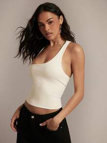 Hauture 女士纯色时尚不对称领口修身背心 - 杏色 - 查看 4