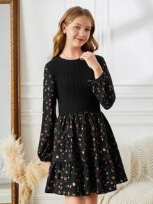 SHEIN Váy suông dài tay cổ tròn họa tiết hoa cổ điển, cạp loe, viền ren cho bé gái tuổi teen - màu đen - Xem 4