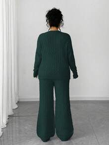 Elenzga بدلة سويتر طويلة الأكمام وبنطال طويل بأزرار، مجموعة ملابس شتوية/خريفية، مقاسات كبيرة، بتصميم بسيط وأنيق للنساء - أخضر داكن - مشاهدة 2