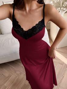 SHEIN Váy ngủ dài ren mềm mại và thoải mái cho nữ - Màu Đỏ Sâu - Xem 4