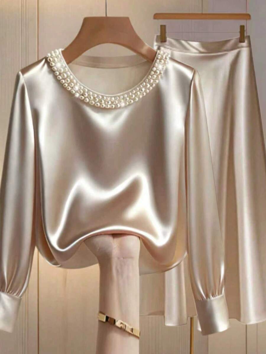 SHEIN Franclia 两件套女士优雅纯色圆领珍珠装饰长袖T恤和半裙套装，适合通勤。 - 杏色 - 查看 1