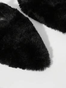 MOTF BOMBAS CON PUNTA PUNTIAGUDA, HEBILLA Y PIEL PARA MUJER - Negro - Ver 6