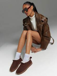 SHUZIA #OOTD 女士面料绒面革巧克力色舒适套脚木屐穆勒鞋 – 设计师灵感，保暖且。 - 巧克力棕 - 查看 5