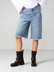 MISSGUIDED Quần short denim ống rộng dài, cổ điển, giặt nhẹ, viền tua rua, thường ngày, phong cách Bermuda mùa hè dành cho nữ - Màu xanh lam - Xem 1