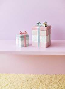 Joivida 1pc Cute Bow Gift Box-Shaped Storage Jar, Valentine's Day Pink Girlish Ceramic Sealed Jar Storage Jar, Storage Jar Can, Decorative Item, Suitable For Bedrooms, Living Rooms, Entrance Halls, Storage And Decorative Items Ramadan Festival