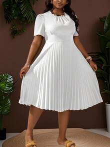 Slaydiva 大码女式纯色短款泡泡袖褶裥下摆连衣裙 - 白色 - 查看 11