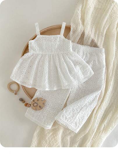 Conjunto de top de tirantes blanco bordado y shorts de cintura elástica, estilo casual y lindo para bebé niña