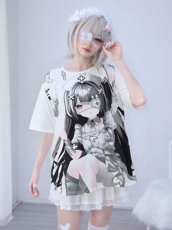 T-shirt rosa oversize a maniche corte con scollo tondo, motivo di ragazza anime yandere