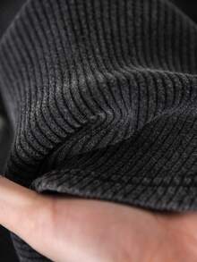 CosyJoli Plus Size Women V-Neck Single-Breasted Casual Tank Top - Black - View 9