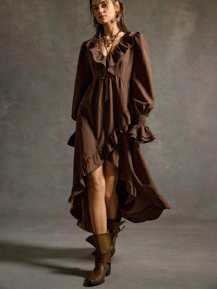 SoleilVie Váy nâu thanh lịch với cổ chữ V bèo nhún và chi tiết thắt nơ, tay dài lấy cảm hứng từ phong cách sang trọng, váy maxi bèo nhún không đều ôm eo, trang phục dành cho nữ với nét quyến rũ vượt thời gian - màu nâu - Xem 1