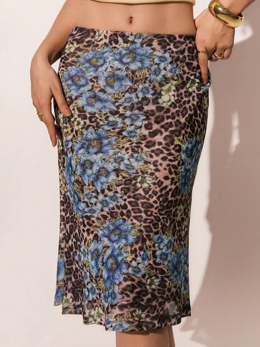 Poéselle Women's Fashion Leopard & Floral Print Skirt,Casual Skirt For Women ,Elegant Skirt, Beach Skirt ,Beach Outfit For Women,,Valentine Outfits For Women,Birthday Outfits For Women,Spring/Summer - Blue - View 1