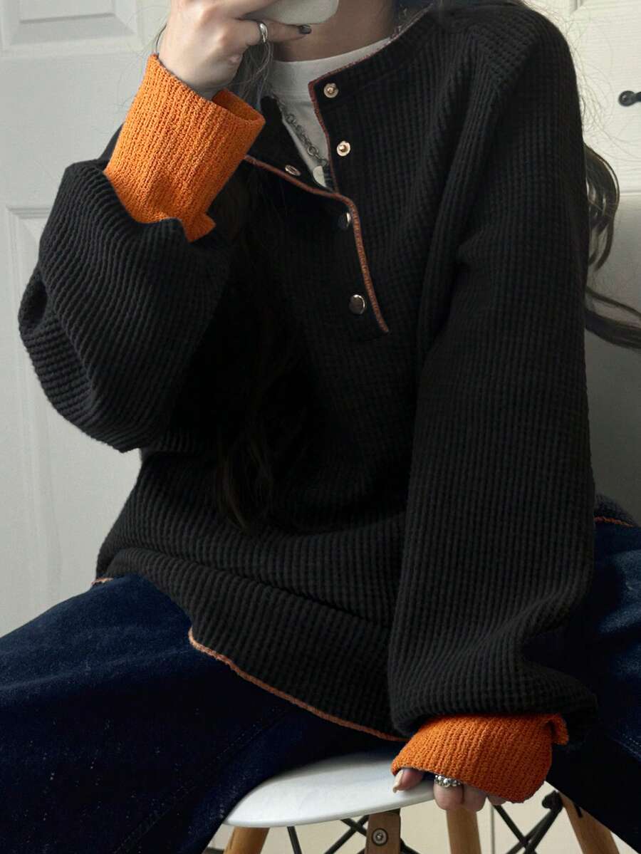 FRIFUL 女士纽扣半开襟撞色长袖休闲宽松T恤 - 黑色 - 查看 1