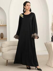 Al Najma High-End Minimalist Black Turkish Maxi Dress With Leopard Print Patchwork Design, Loose And Slimming Kaftan Jalabiya Dress - Black - View 3