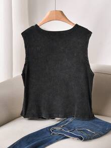 CosyJoli Plus Size Women V-Neck Single-Breasted Casual Tank Top - Black - View 2