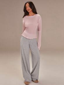 Athîral Women's Grey Wide Leg Sweatpants With Pink Heart Patch, Cute Cozy Lounge Pants For Winter Or Home Wear,New Year,Valentine's Day,Casual,Heart-Patterned Trousers, Comfy Pants, Cute Pants, Sweat Pants For Woman, Cute Bottoms,Spring Break,Summer - Grey - View 2