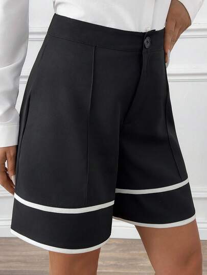 Cloudara Short noir décontracté taille haute avec détails de lignes blanches