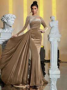 Glamrae Elegant Navy Blue Velvet Mesh Hollow Handmade Gradient Beaded Draped Fishtail Trailing Evening Gown - Camel - View 5