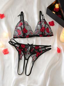 Lip Design Sexy Lingerie Set With Open Crotch, Seductive For Valentine's Day - Red - View 4