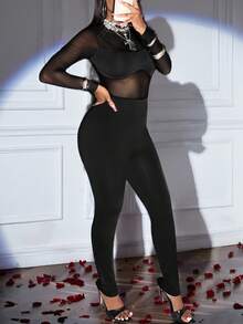 Slaydiva 新款秋冬婚礼季情人节休闲装适合日常约会、通勤、商务场合，尽显淑女风范，优雅迷人，也适合海滩、邮轮派对、简约风、网络热门、生日宴会、高端派对、晚礼服等场合。性感小立领胸罩、拼接网纱袖、透视上身修身裤、紧身连体裤等款式，尽显性感魅力。 - 黑色 - 查看 9