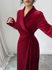 SHEIN Clasi 女士纯色高领长袖腰部褶皱系带露背优雅丝绒连衣裙 - 酒紅色 - 查看 4