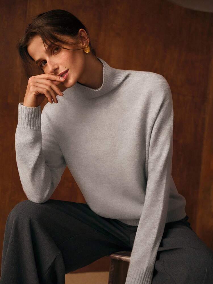 100% WOOL TURTLENECK SWEATER, ELEGANT FOR EVERYDAY WEAR, AUTUMN/WINTER
