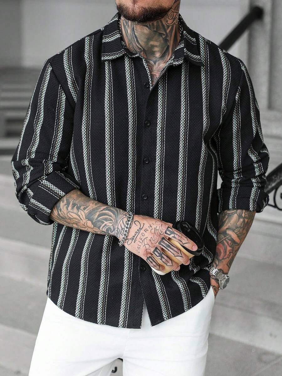 Manfinity CasualCool 男士休闲宽松长袖纽扣衬衫 - 彩色 - 查看 1