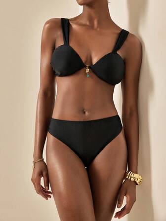 Écloséra 畅销夏季沙滩休闲度假纯色泳衣，弹性面料，金属装饰配饰上衣