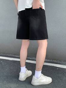 SHEIN Quần short denim đen dáng rộng, phong cách thường ngày Y2K cổ điển, cá tính, chất liệu denim đen, họa tiết chữ nổi 3D, đơn giản và thoải mái, thích hợp mặc hàng ngày, mùa xuân hè, đi lễ hội và dạo phố. - màu đen - Xem 2