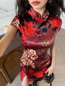 EastFlair 女士优雅花卉印花纽扣前开叉下摆中式迷你旗袍连衣裙 - 紅色 - 查看 4