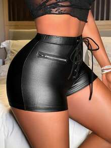 Slaydiva Quần short nữ phong cách Y2K đường phố, ngọt ngào, bán chạy nhất mùa xuân/hè, thích hợp cho lễ hội âm nhạc, ngày Valentine, hẹn hò hàng ngày, phong cách hot girl, cạp cao, khóa kéo, dây chéo phía trước và giữa, họa tiết mắt gà, quần short siêu ngắn, quần short đen PU dành cho nữ -Z - màu đen - Xem 6