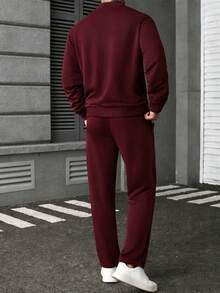 Manfinity Homme 男士休闲纯色拉链外套和裤子套装，秋季男士休闲西装，男士两件套休闲套装，酒红色男士西装，男士运动套装，男士慢跑套装，复古风格，适合日常休闲、周末旅行、户外活动、探险旅行、轻松的工作环境或半正式场合，可作为男友/丈夫礼物，周年纪念/生日礼物，派对、圣诞节、新年、婚礼等场合适用。 - 酒紅色 - 查看 2