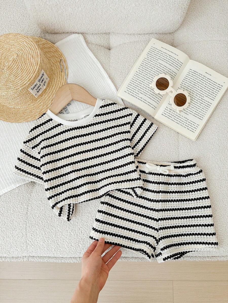 LMoss Kids 2件套女婴针织条纹圆领T恤和短裤套装 - 咖啡棕 - 查看 1