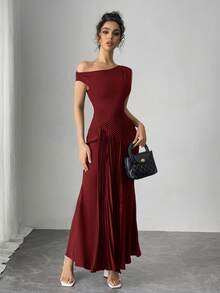Modelyn Vestido largo ajustado con cuello asimétrico de unicolor para mujer - Burdeos - Ver 4