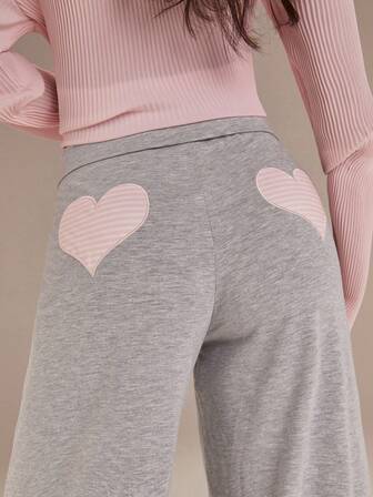 Athîral Dambyxor med hjärtbroderi, vida ben och casual passform