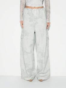 KIZN Women's Camouflage Print Wide Leg Cargo Pants With Elastic Waist And Drawstring Closure For Fall Winter Casual Everyday Wear - Multicolor - View 1