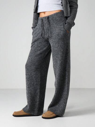 MISSGUIDED 针织抽绳腰阔腿束口慢跑裤，宽松版型，罗纹裤脚细节，休闲居家服。