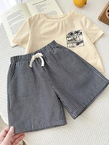 SHEIN LMoss Kids 2pcs/Set Boys Casual Graphic Tee And Striped Elastic Waist Shorts Set, Suitable For Birthday Party, Party, Performance, Wedding, Baptism, Back To School, Daily Wear, School, Travel, Sports, Spring And Summer - Khaki - View 4