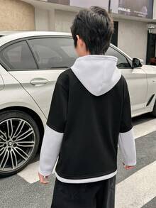 SHEIN 男童休闲运动宽松韩版撞色字母印花套头卫衣，适合通勤、上学、日常休闲、运动、秋冬季节穿着，童装，男童服装，校服 - 黑色 - 查看 2