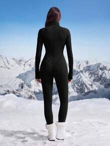 In My Nature 女士户外连体裤套装，高弹力，亲肤舒适，带保暖内衬，适合露营、徒步、运动和城市通勤。 - 黑色 - 查看 10