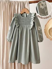 Blossori Gaun Anak Perempuan Gaya Prancis Elegan dengan Hiasan Ruffle dan Bordir Bunga, Leher Bulat, Lengan Panjang - Hijau - View 3
