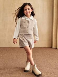 SHEIN Elladie kids 3 pièces Ensemble pour jeunes filles avec chemise à manches longues col, veste gilet avec boutons de perle délicats, shorts. Style moderne pour enfants. Tenue pour le printemps/automne et l'hiver - Kaki - Voir 6